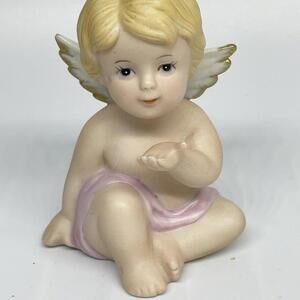 Homco‎ Pink Angel Blowing Kiss Figurine Porcelain 3.25" Height 1430